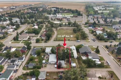 222 45 Avenue West, Claresholm, AB - Outdoor With View