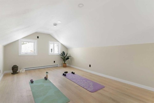 222 45 Avenue West, Claresholm, AB - Indoor Photo Showing Other Room