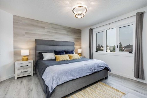 11 Citadel Meadow Grove Nw, Calgary, AB - Indoor Photo Showing Bedroom
