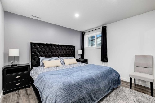 11 Citadel Meadow Grove Nw, Calgary, AB - Indoor Photo Showing Bedroom