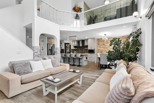 11 Citadel Meadow Grove Nw, Calgary, AB - Indoor Photo Showing Living Room