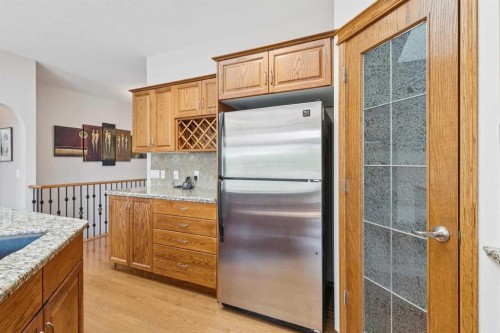 7 Wentworth Landing Sw, Calgary, AB - Indoor Photo Showing Kitchen