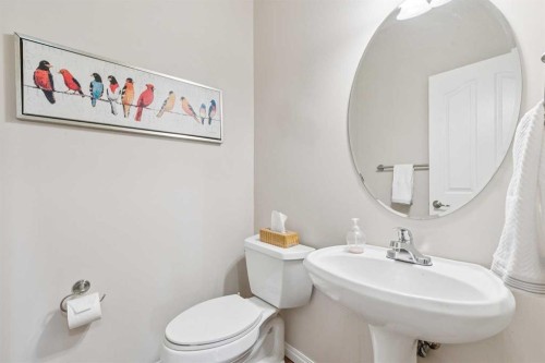 7 Wentworth Landing Sw, Calgary, AB - Indoor Photo Showing Bathroom