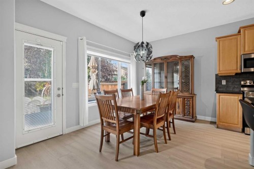 646 Chaparral Drive Se, Calgary, AB - Indoor Photo Showing Kitchen With Double Sink