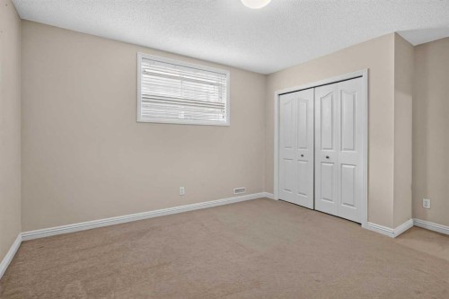 646 Chaparral Drive Se, Calgary, AB - Indoor
