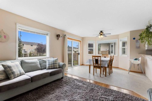 25 Hillview Road, Strathmore, AB - Indoor Photo Showing Other Room