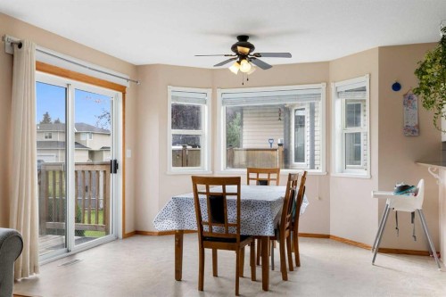 25 Hillview Road, Strathmore, AB - Indoor Photo Showing Dining Room