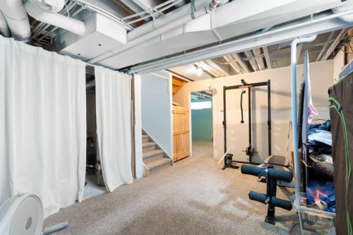 25 Hillview Road, Strathmore, AB - Indoor Photo Showing Gym Room