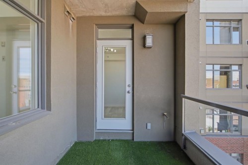 438-930 Centre Avenue Ne, Calgary, AB - Outdoor With Exterior