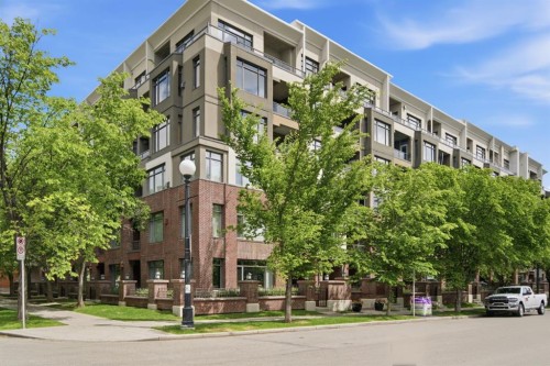 438-930 Centre Avenue Ne, Calgary, AB - Outdoor With Facade