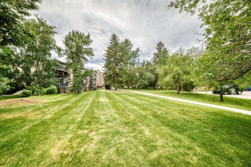 503-8948 Elbow Drive Sw, Calgary, AB - Outdoor
