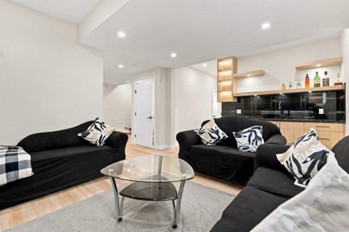 201 Milton Road, Conrich, AB - Indoor Photo Showing Living Room