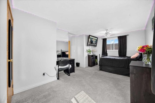 80 Templevale Way Ne, Calgary, AB - Indoor
