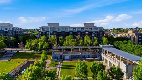 536-990 Centre Avenue Ne, Calgary, AB - Outdoor