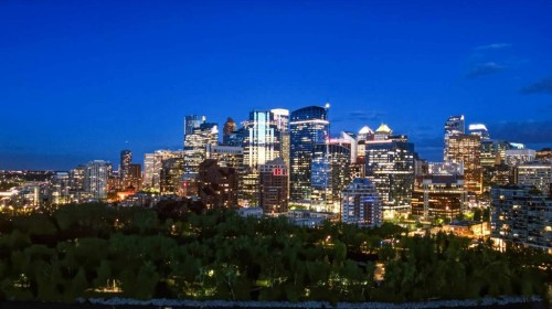 536-990 Centre Avenue Ne, Calgary, AB - Outdoor