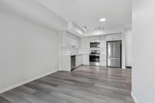 3417-3727 Sage Hill Drive Nw, Calgary, AB - Indoor Photo Showing Kitchen