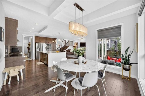 546 Sherwood Boulevard Nw, Calgary, AB - Indoor Photo Showing Dining Room