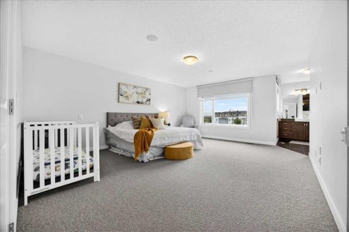546 Sherwood Boulevard Nw, Calgary, AB - Indoor Photo Showing Bedroom