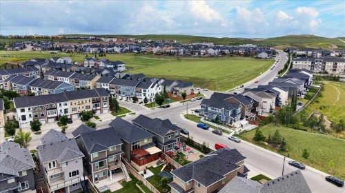 546 Sherwood Boulevard Nw, Calgary, AB - Outdoor With View