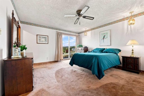 1148 Edgemont Road Nw, Calgary, AB - Indoor Photo Showing Bedroom