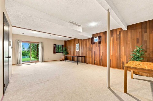 1148 Edgemont Road Nw, Calgary, AB - Indoor