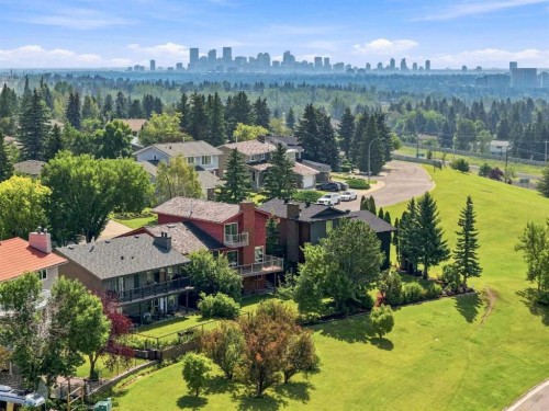 1148 Edgemont Road Nw, Calgary, AB - Outdoor With View