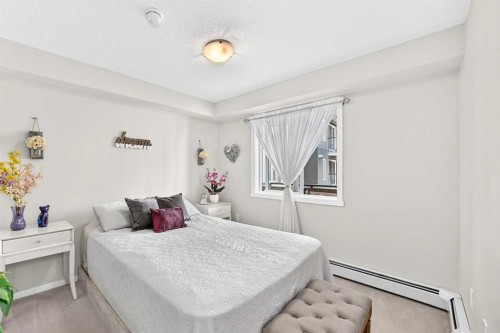 3222-4641 128 Avenue Ne, Calgary, AB - Indoor Photo Showing Bedroom