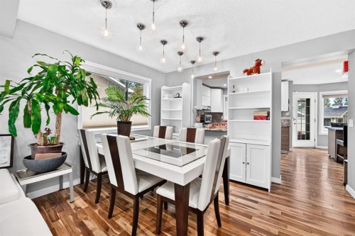 139 Hawkville Close Nw, Calgary, AB - Indoor Photo Showing Dining Room