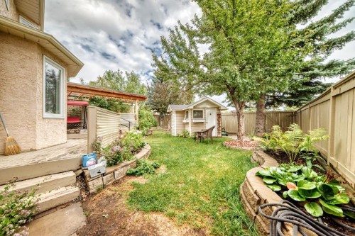 139 Hawkville Close Nw, Calgary, AB - Outdoor