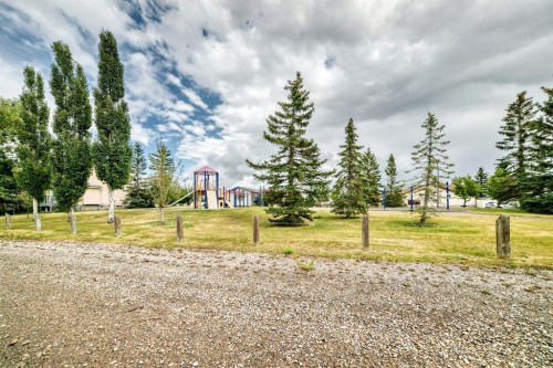 139 Hawkville Close Nw, Calgary, AB - Outdoor With View