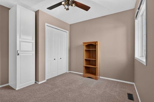 4 Citadel Manor Nw, Calgary, AB - Indoor