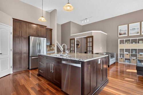 4 Citadel Manor Nw, Calgary, AB - Indoor Photo Showing Kitchen With Stainless Steel Kitchen With Upgraded Kitchen