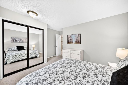 1949 Lytton Crescent Se, Calgary, AB - Indoor Photo Showing Bedroom