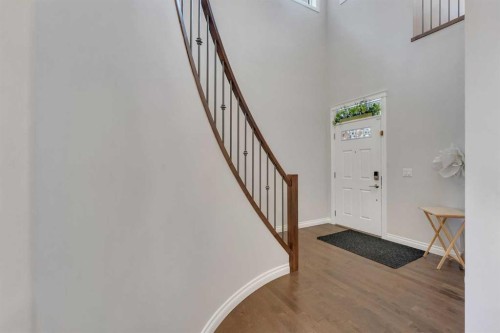288 Evansborough Way Nw, Calgary, AB - Indoor Photo Showing Other Room