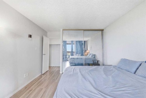 2704-221 6 Avenue Se, Calgary, AB - Indoor Photo Showing Bedroom
