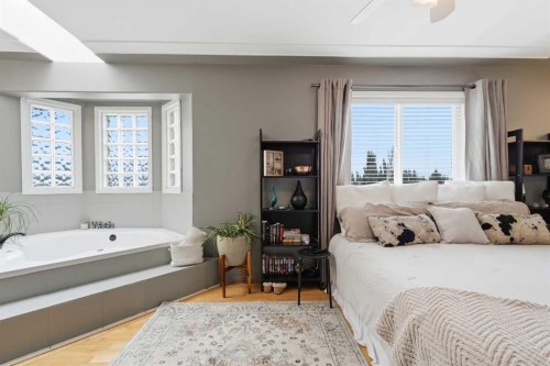 42H Green Meadow Crescent, Strathmore, AB - Indoor Photo Showing Bedroom