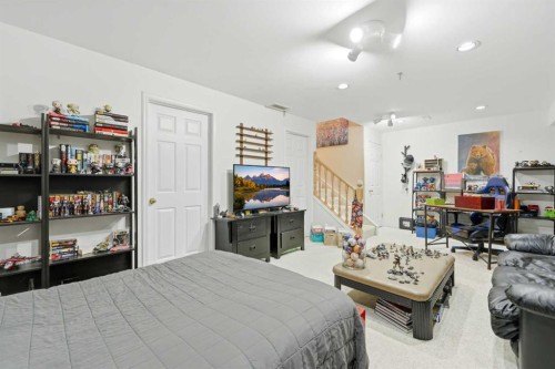 42H Green Meadow Crescent, Strathmore, AB - Indoor