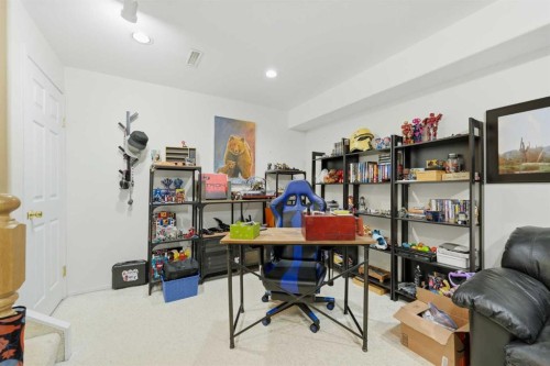 42H Green Meadow Crescent, Strathmore, AB - Indoor Photo Showing Office