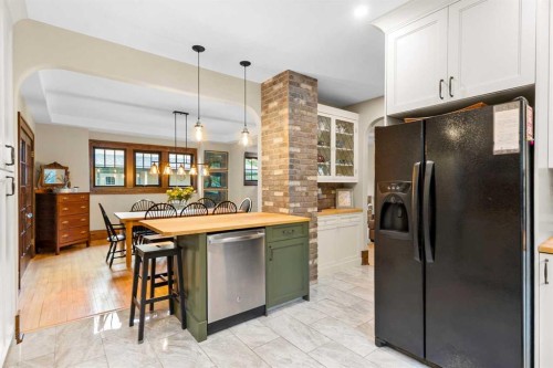 4730 50 Street, Olds, AB - Indoor