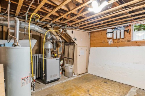 4730 50 Street, Olds, AB - Indoor Photo Showing Basement