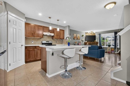 66 Panatella Park Nw, Calgary, AB - Indoor Photo Showing Kitchen