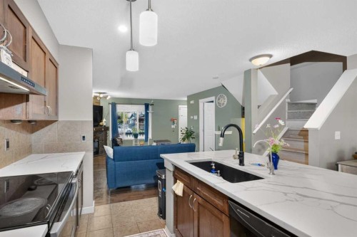 66 Panatella Park Nw, Calgary, AB - Indoor Photo Showing Kitchen
