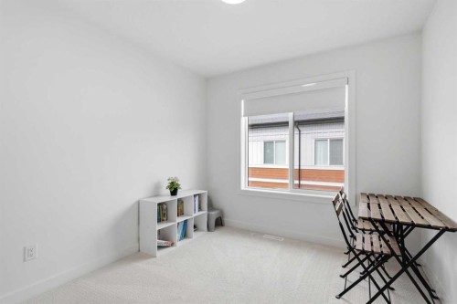 602-335 Creekside Boulevard Sw, Calgary, AB - Indoor