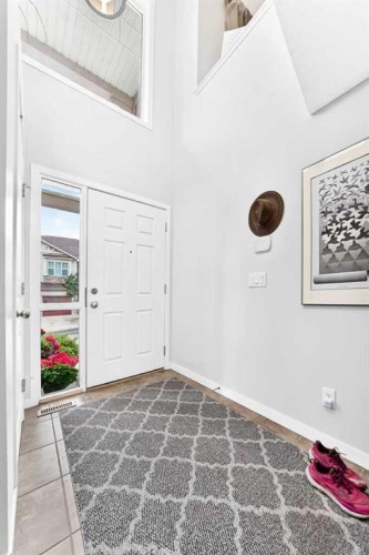 302 Sunset Point, Cochrane, AB - Indoor Photo Showing Other Room