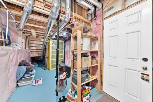 302 Sunset Point, Cochrane, AB - Indoor