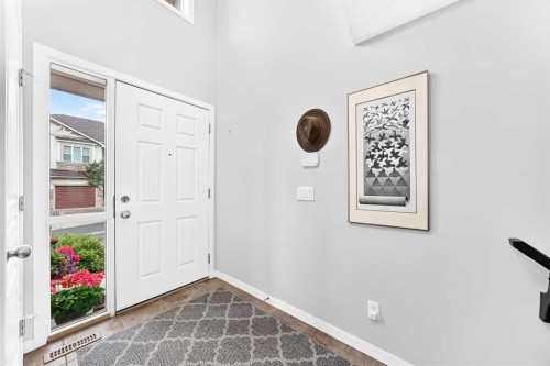 302 Sunset Point, Cochrane, AB - Indoor Photo Showing Other Room