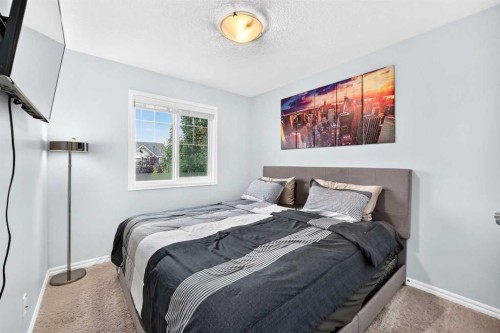 230 Legacy Mews Se, Calgary, AB - Indoor Photo Showing Bedroom