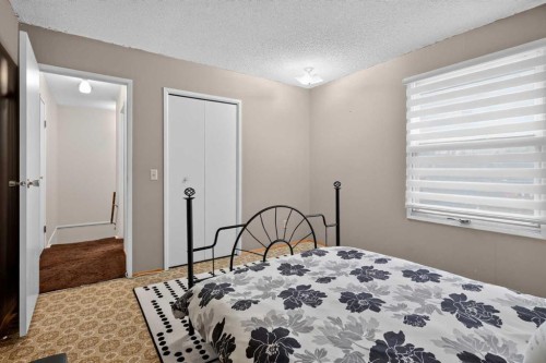 3881 Fonda Way Se, Calgary, AB - Indoor Photo Showing Bedroom