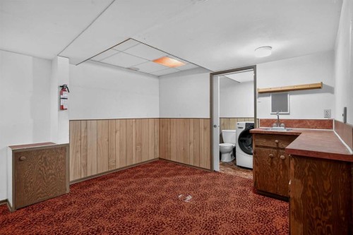 3881 Fonda Way Se, Calgary, AB - Indoor