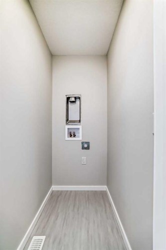 8 Savanna Place Ne, Calgary, AB - Indoor Photo Showing Other Room